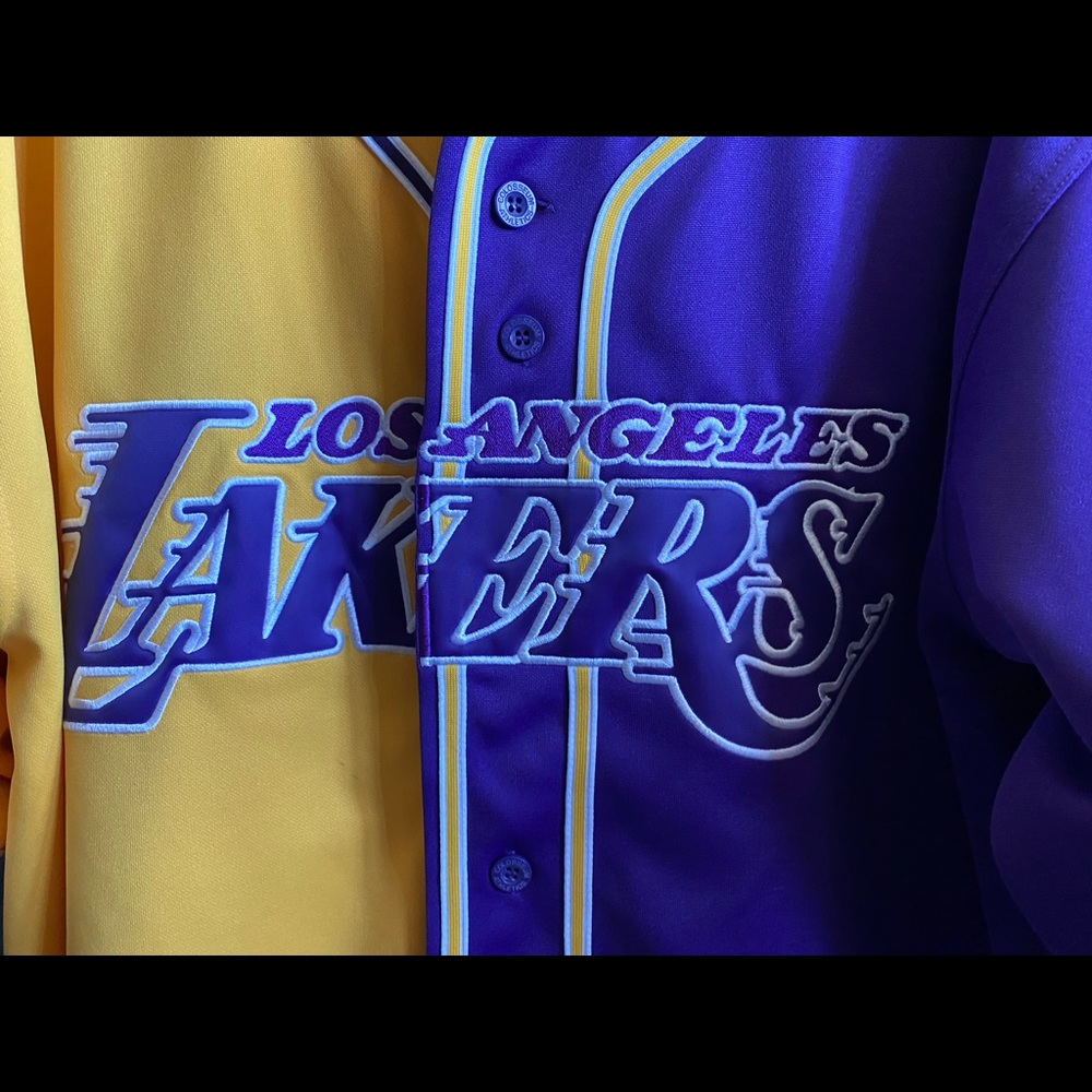 LA Lakers button up Unk shirt two tone